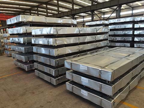 Outer Package of Galvalume Roofing Sheets