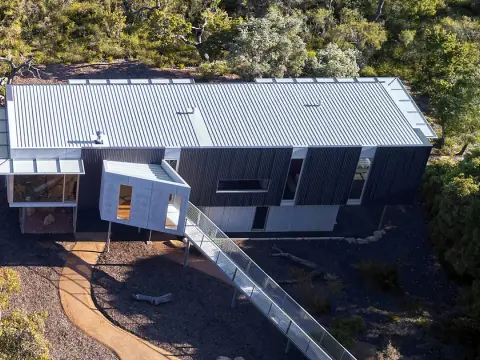 Steel plate houses in rainforest areas