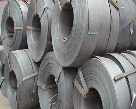 Hot-rolled steel strip