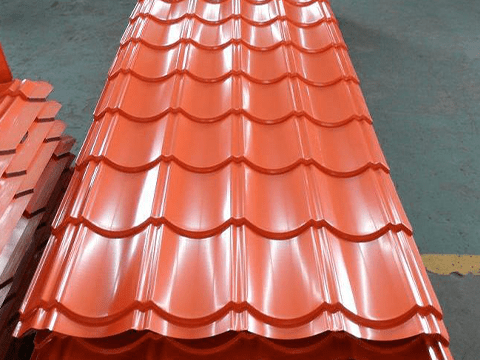 Corrugated roof plates