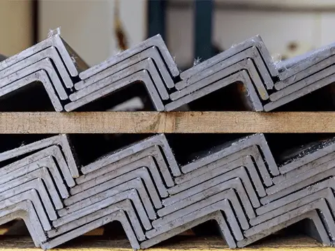 A36 Grade Hot Rolled Equal Unequal Angle