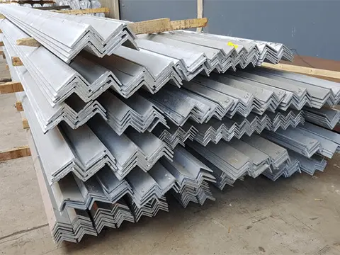 Q235b equilateral hot dip galvanized angle steel