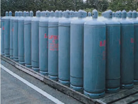 Hydraulic tank