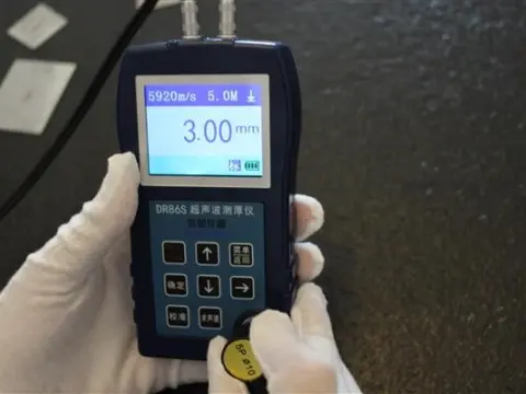 instrumento de medición de espesor