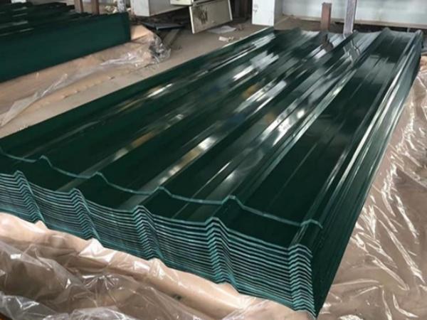 Green Corrugated Metal Roofing Sheets
