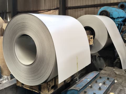 0.4mm thick white color coated coil