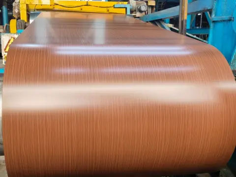 Wood grain colored aluminum coil