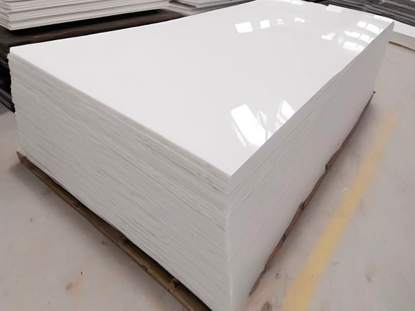 Oil-Resistant Color-Coated Steel Sheet