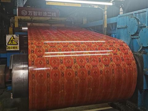 Flower-shaped color-coated steel coil